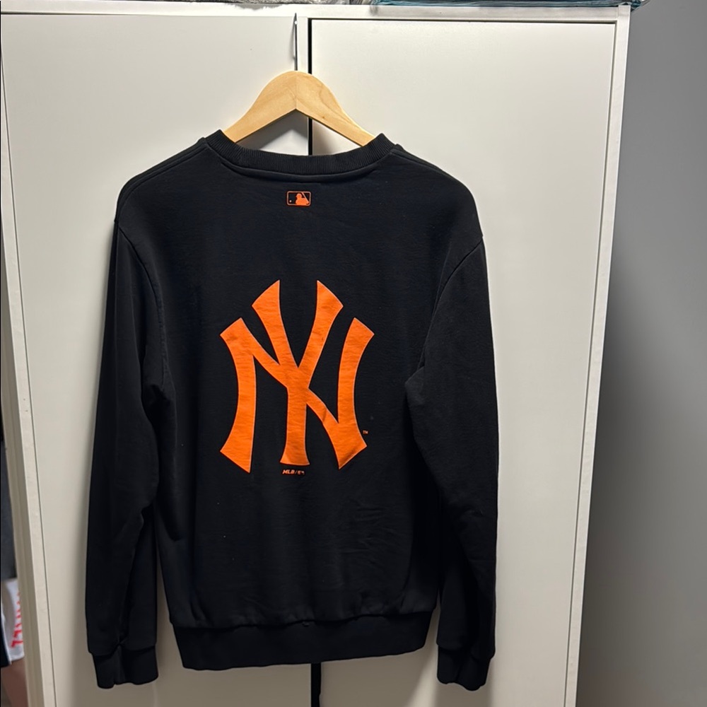 Black and Orange MLB sweater